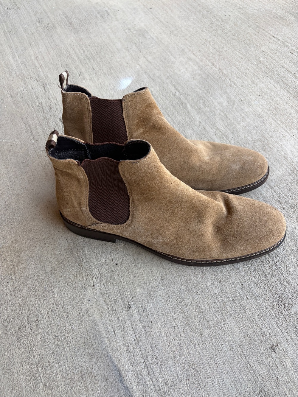 Franco Fortini Tan Suede Chukka Chelsea Boots